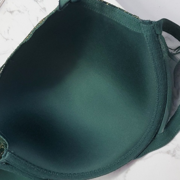 Victoria's Secret 36DDD Demi Bra, Emerald Green w/ Golden stitching 😍 Like New - Picture 11 of 15